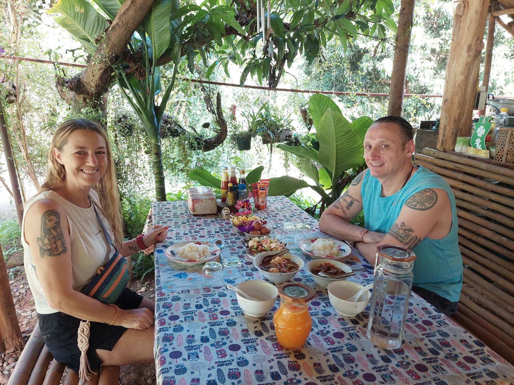Ban Suan Nai Fun Homestay Pua Exteriör bild