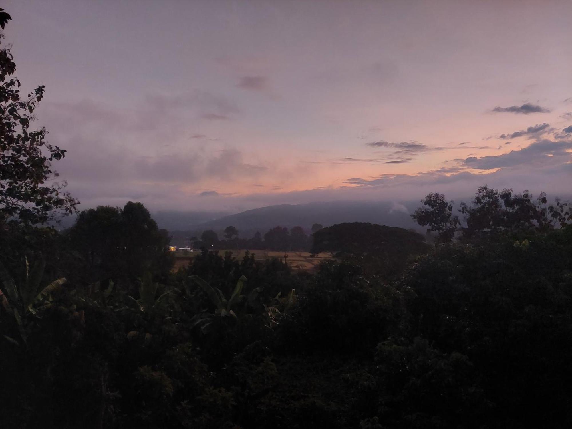 Ban Suan Nai Fun Homestay Pua Exteriör bild