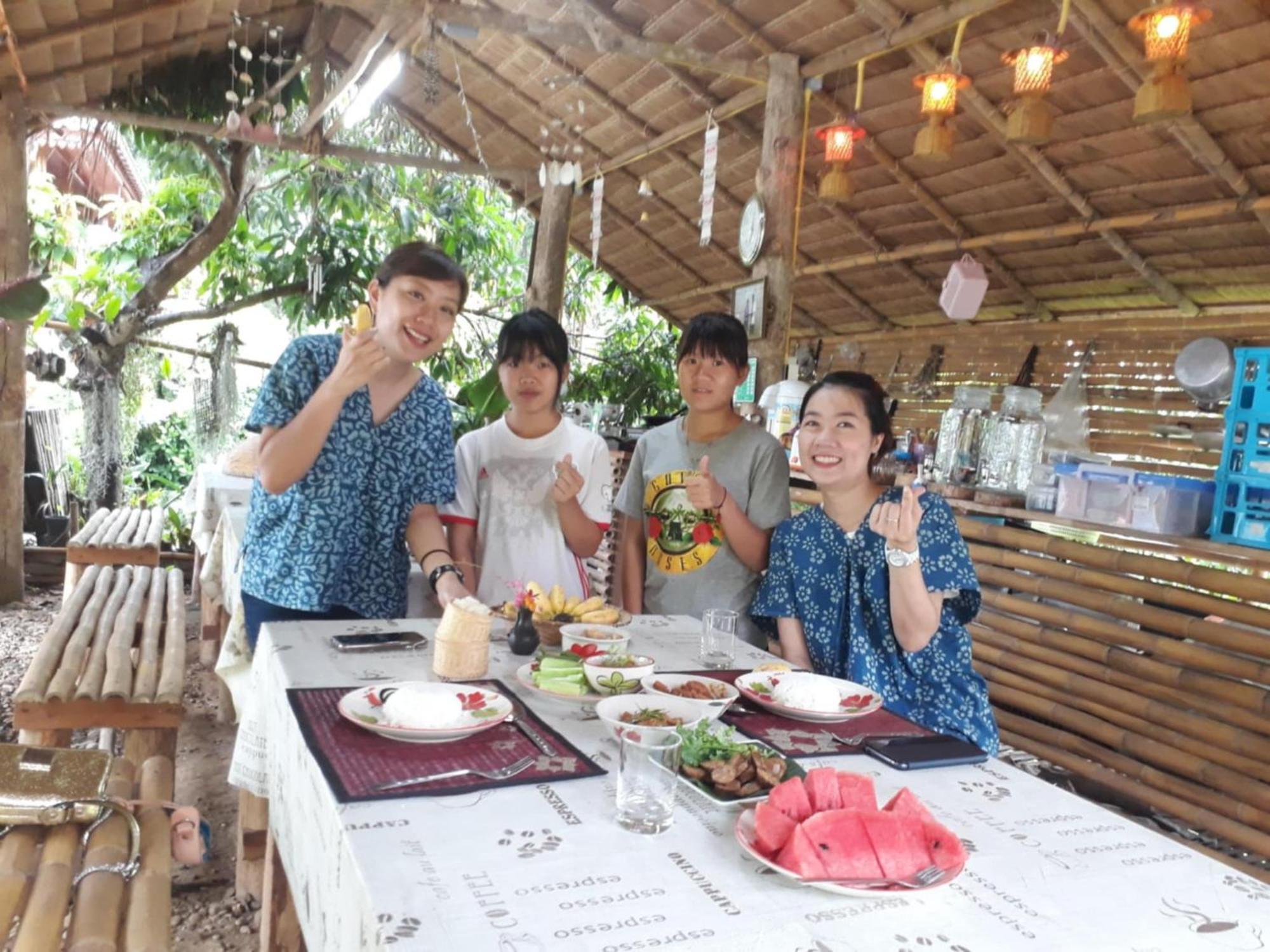Ban Suan Nai Fun Homestay Pua Exteriör bild